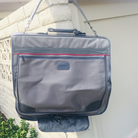 Garment Bag with Shoulder Strap 👌 - Picture 3 of 8